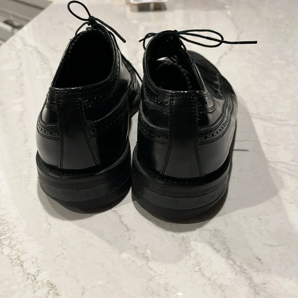 Florsheim Imperial Black Leather Men's Dress Shoes size 10